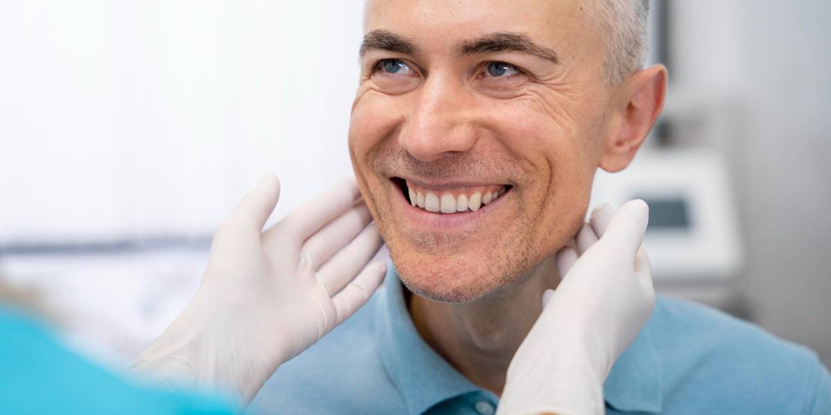 Implante Dentário Dói? Saiba o Que Esperar do Procedimento